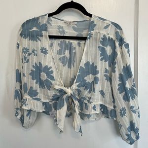 American Eagle Summer Shirt - Small
